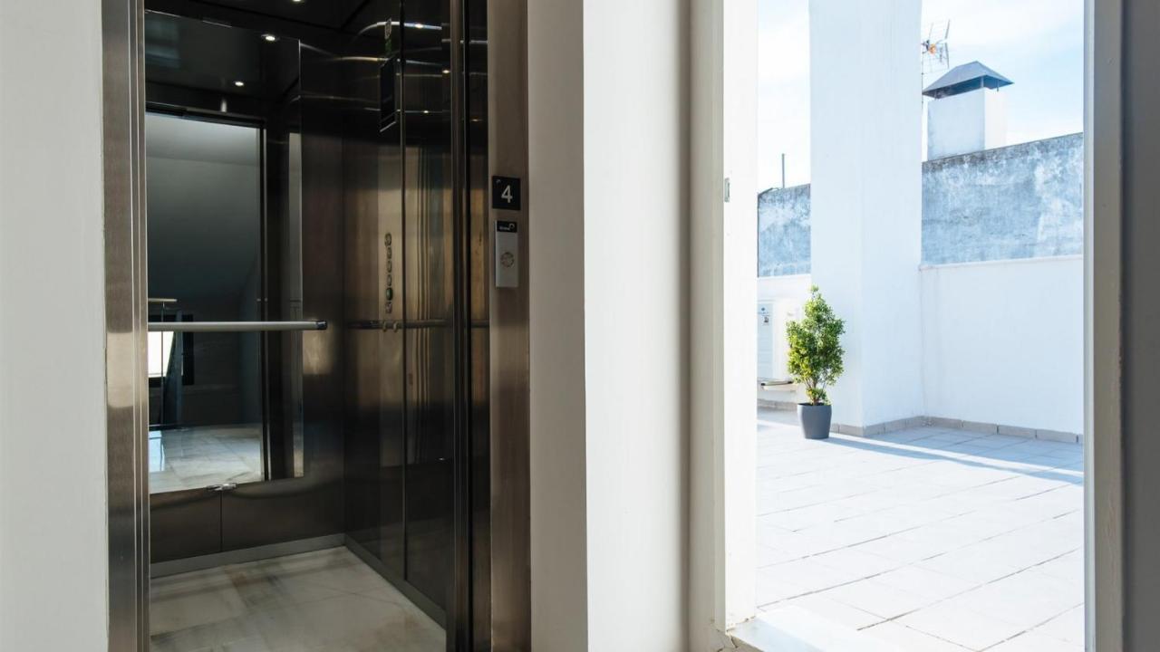 San Martin Suites Apartments إشبيلية المظهر الخارجي الصورة